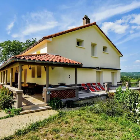 Hébergement de vacances Les Poujols 6 Pers *